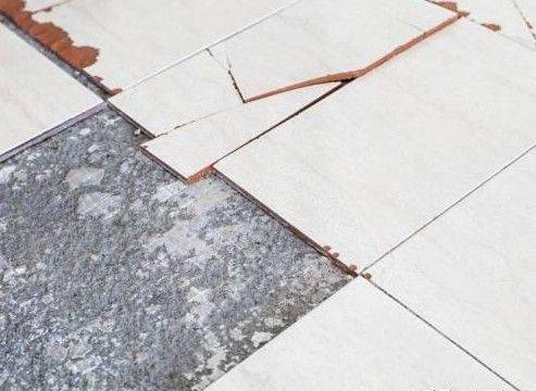 地面瓷砖空鼓不处理会有什么后果吗(地面瓷砖空鼓不处理会有什么后果吗图片)